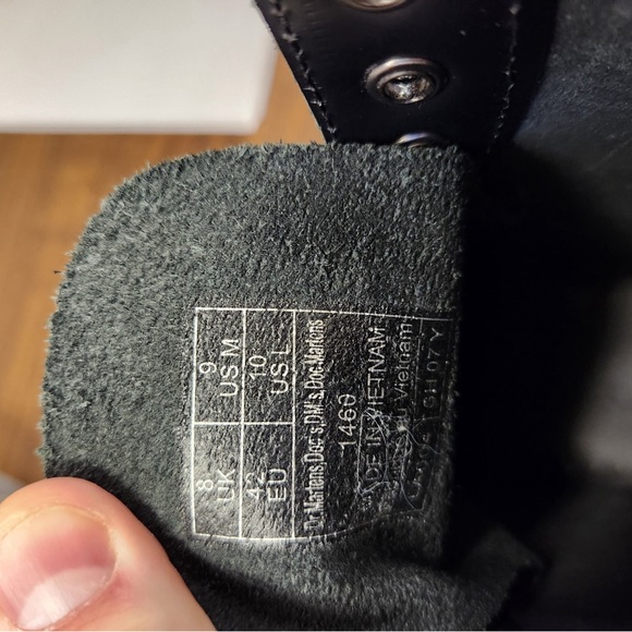 Dr. Martens Black Snake Print Boots, new without tags - Picture 7 of 11